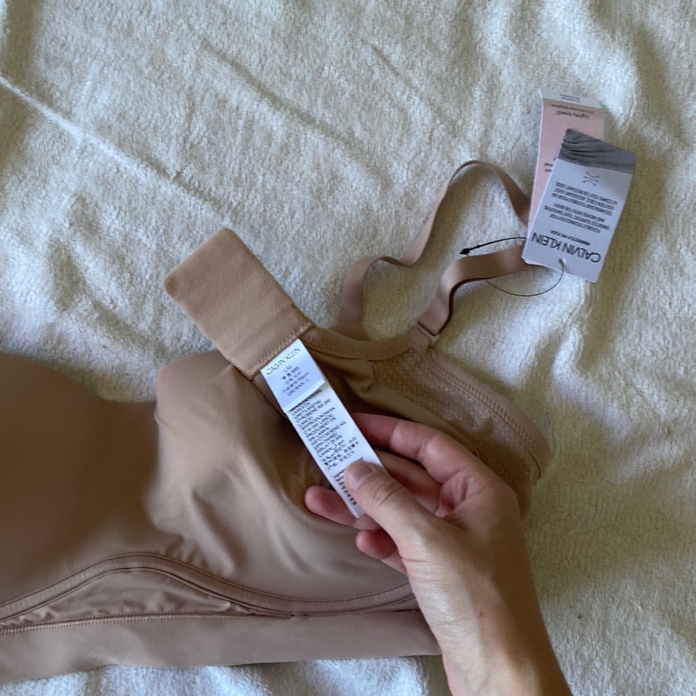 Nude Calvin Klein Tshirt Bra Size L
